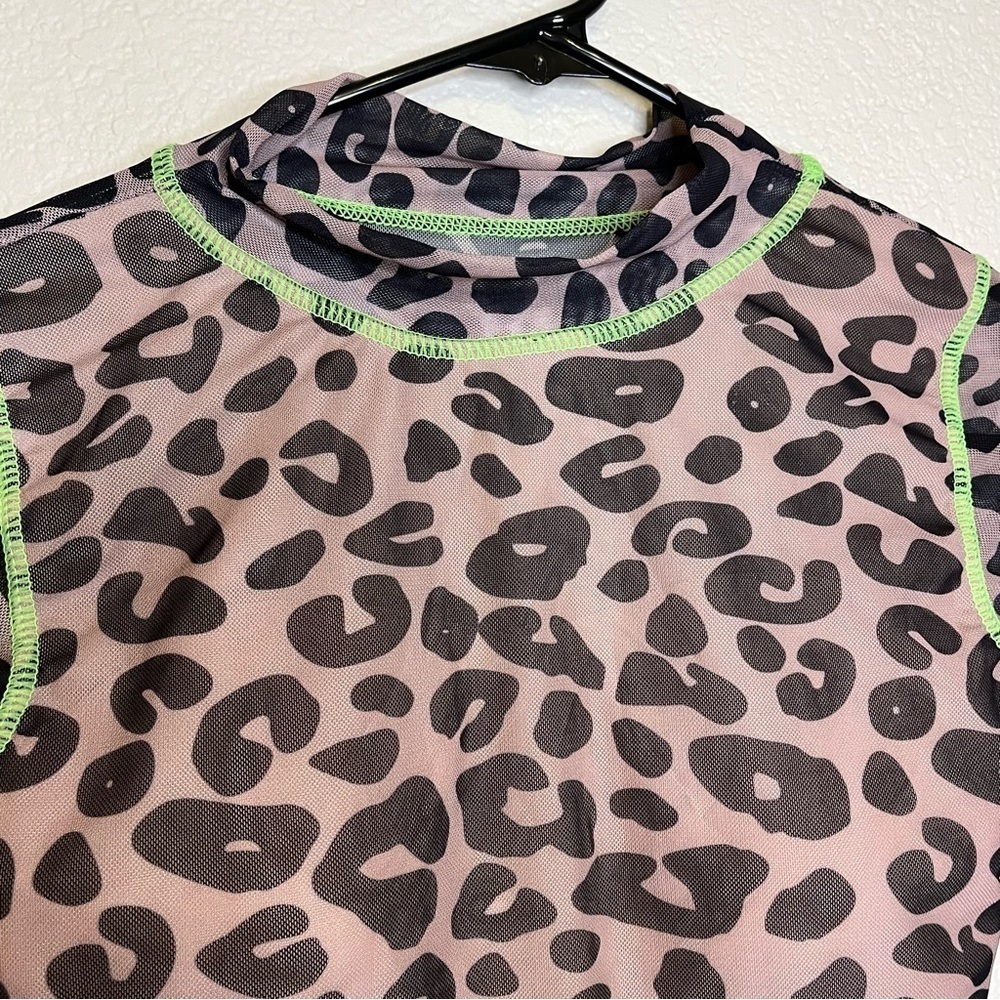 Leopard Animal Print Mock Neck Long Sleeve Bodysuit Size Medium Fits Small - Picture 3 of 14